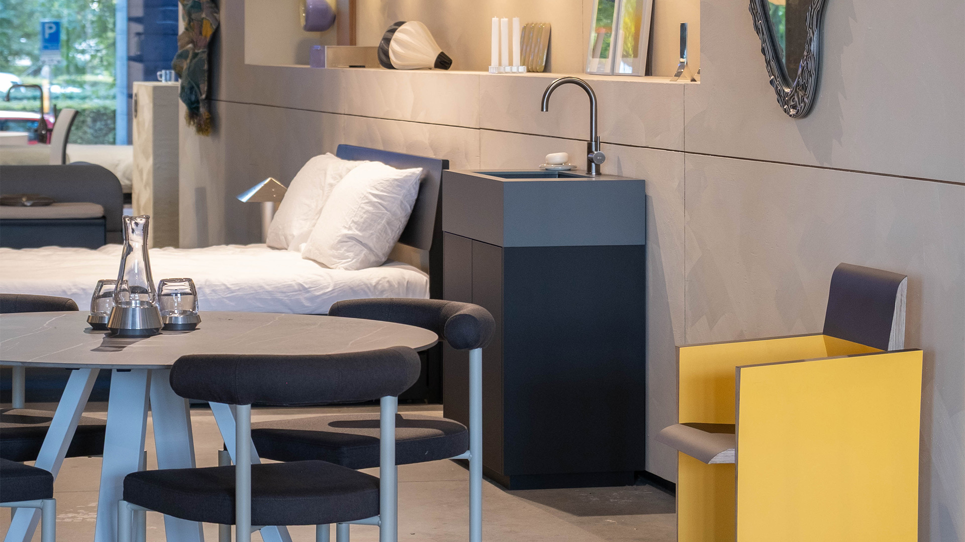 GLUE_amsterdam_cover